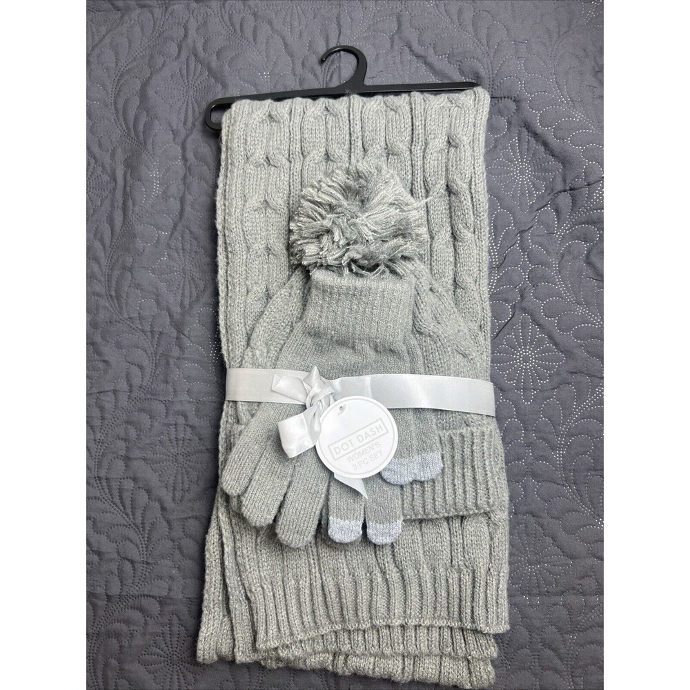 Dot Dash 3pc Cable Knit Pom Pom Hat, Gloves & Scarf Gray NWT Fall Winter Chic
